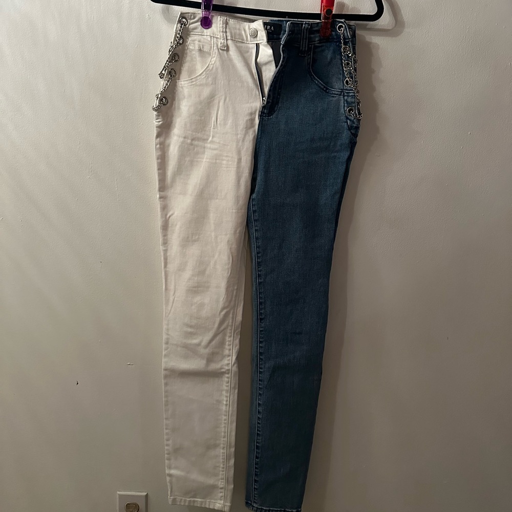Akira two tone jeans with chain detail